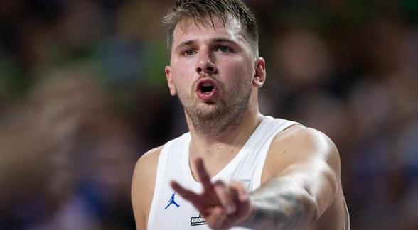 等人同台角 等人同台角